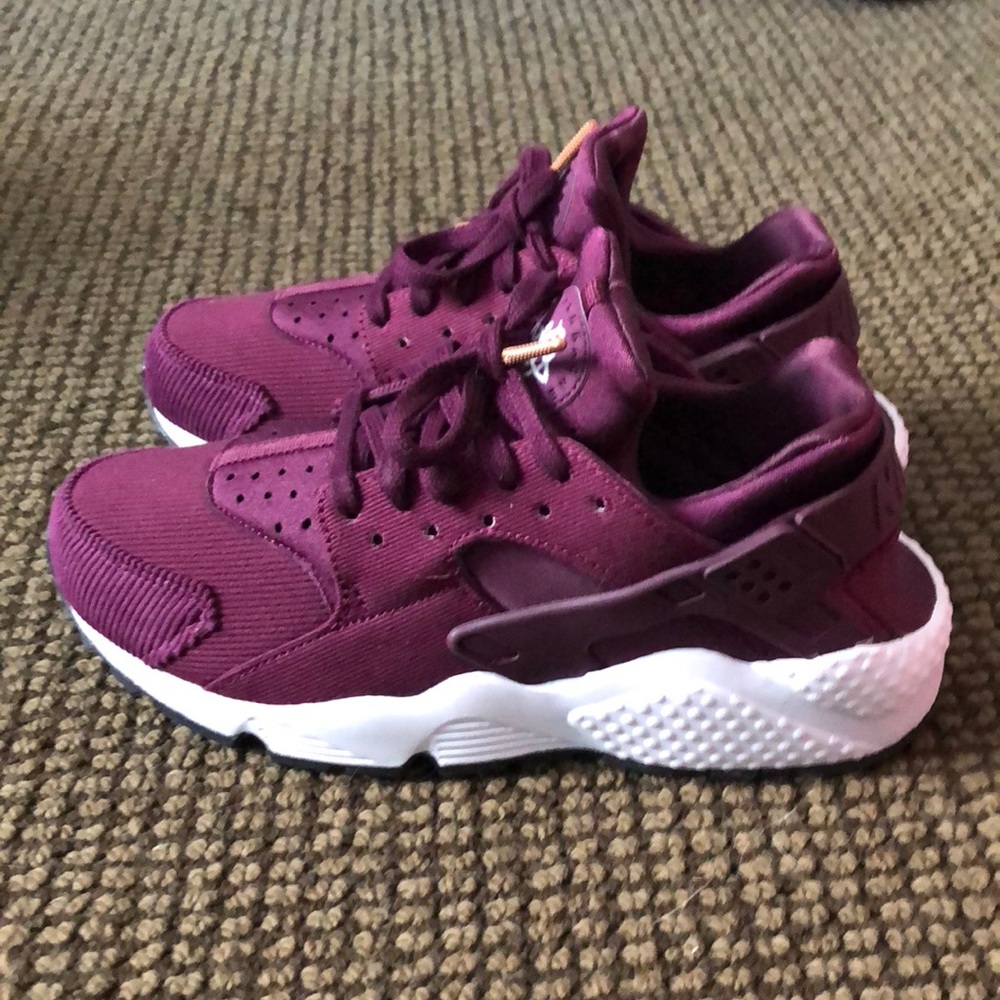 Nike Air Huarache Run SE